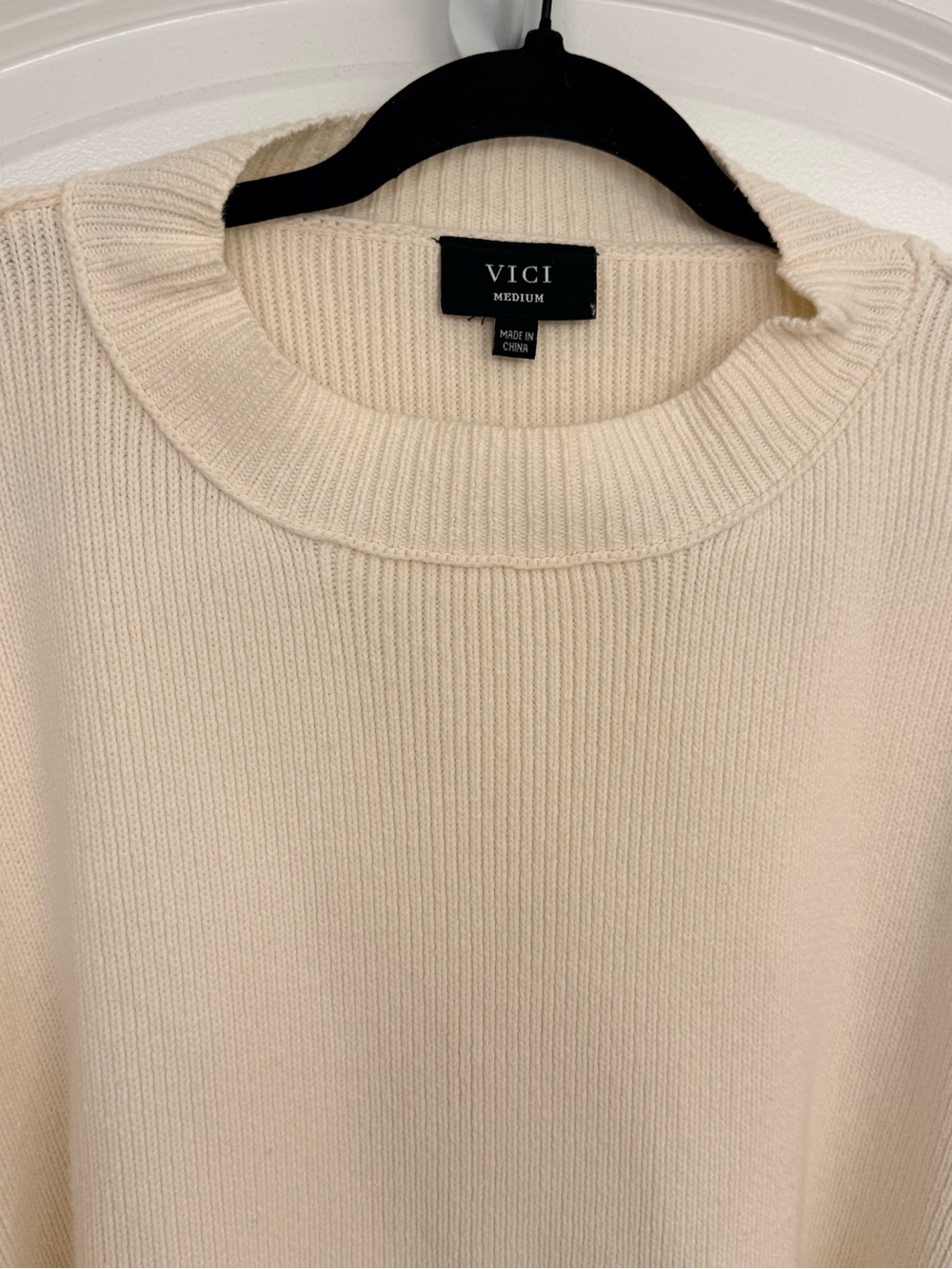 VICI Women’s Medium Cream Oversized Dolman Sleeve Sweater Cotton Blend Cozy Knit - Picture 3 of 8